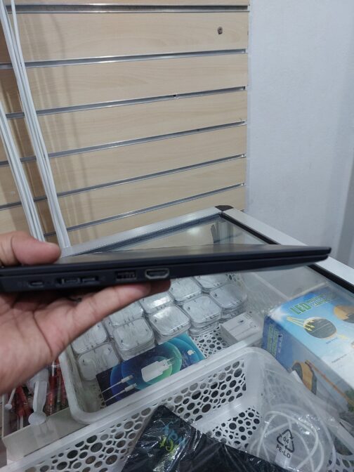 LENOVO THINKPAD X1 CARBON GEN 8 14" FHD / Core i5 8éme / 8GB DDR4 / 256GB SSD – Image 2